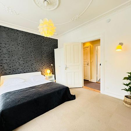 אולבורג Aday - Villa Firenze - 2 Bedrooms Bright Apartment מראה חיצוני תמונה